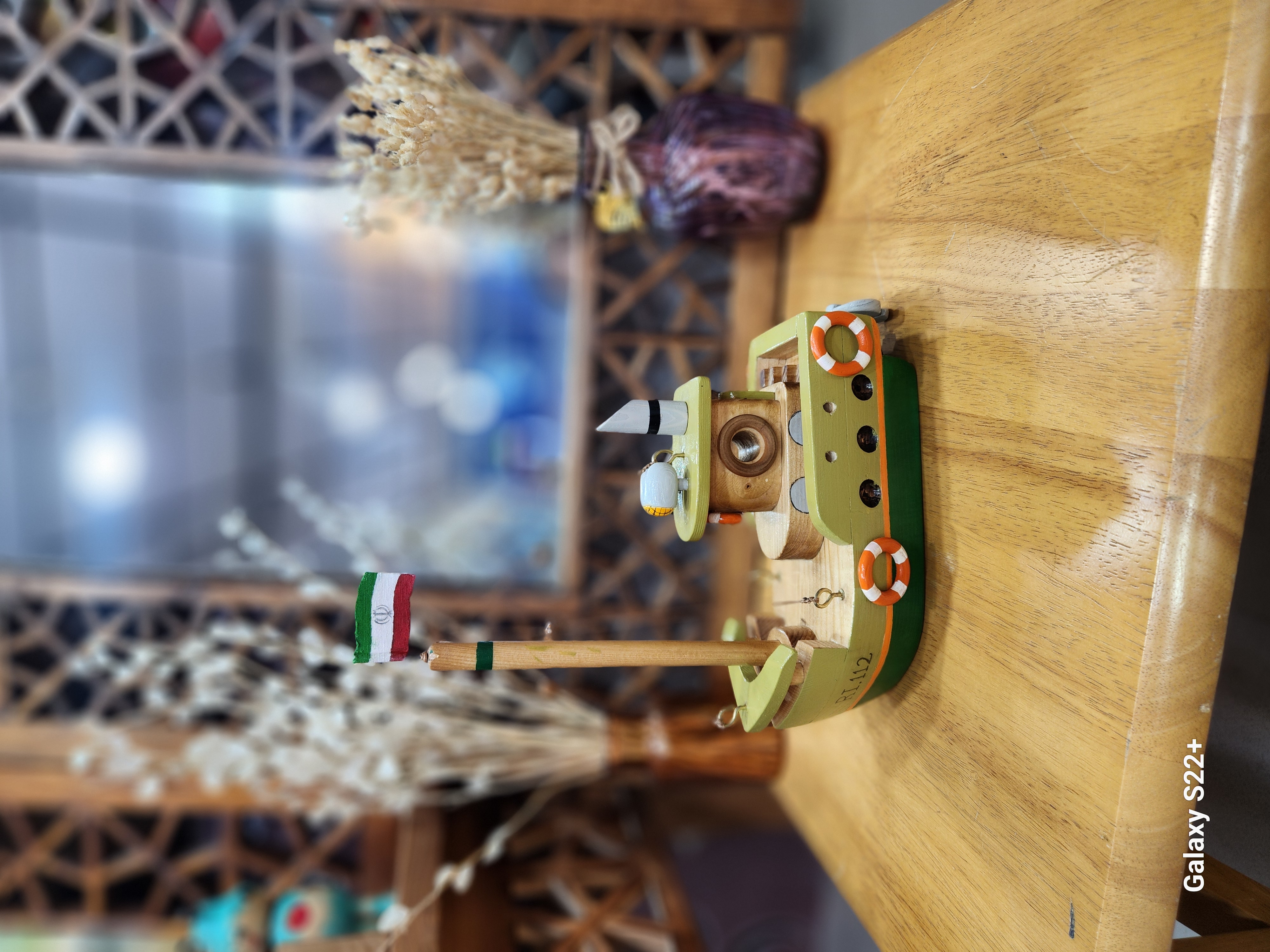 کشتی دستساز فانتزی دکوری سبز رنگ