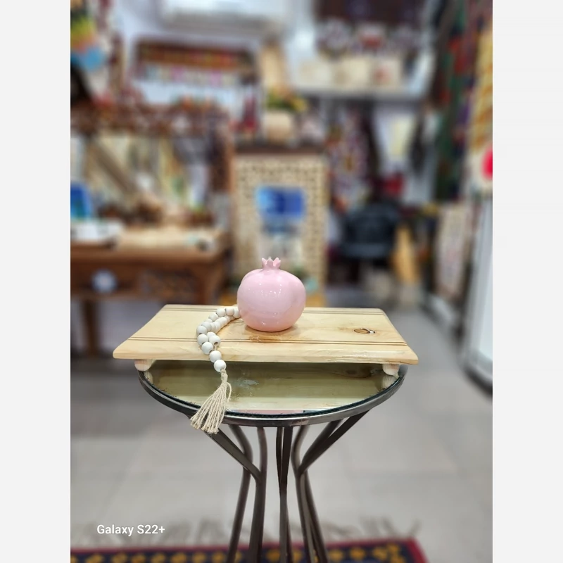 رایزر چوبی ساده و مستطیل پایه دار باکیفیت ۳۵۲۰ سانت گالری صنایع دستی کرشمه