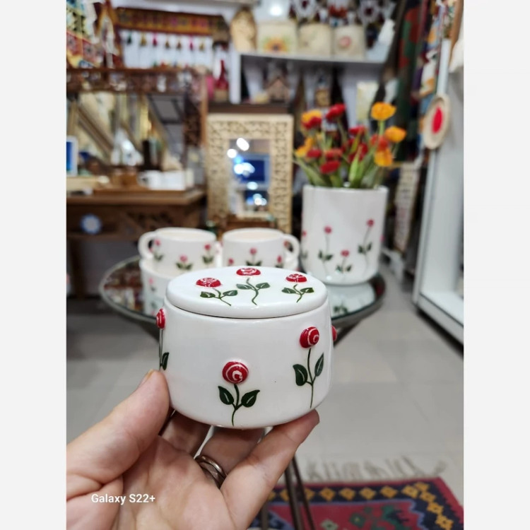سرویس چایخوری زیبای سرامیکی دونفره طرح گل آبنباتی گالری صنایع دستی کرشمه