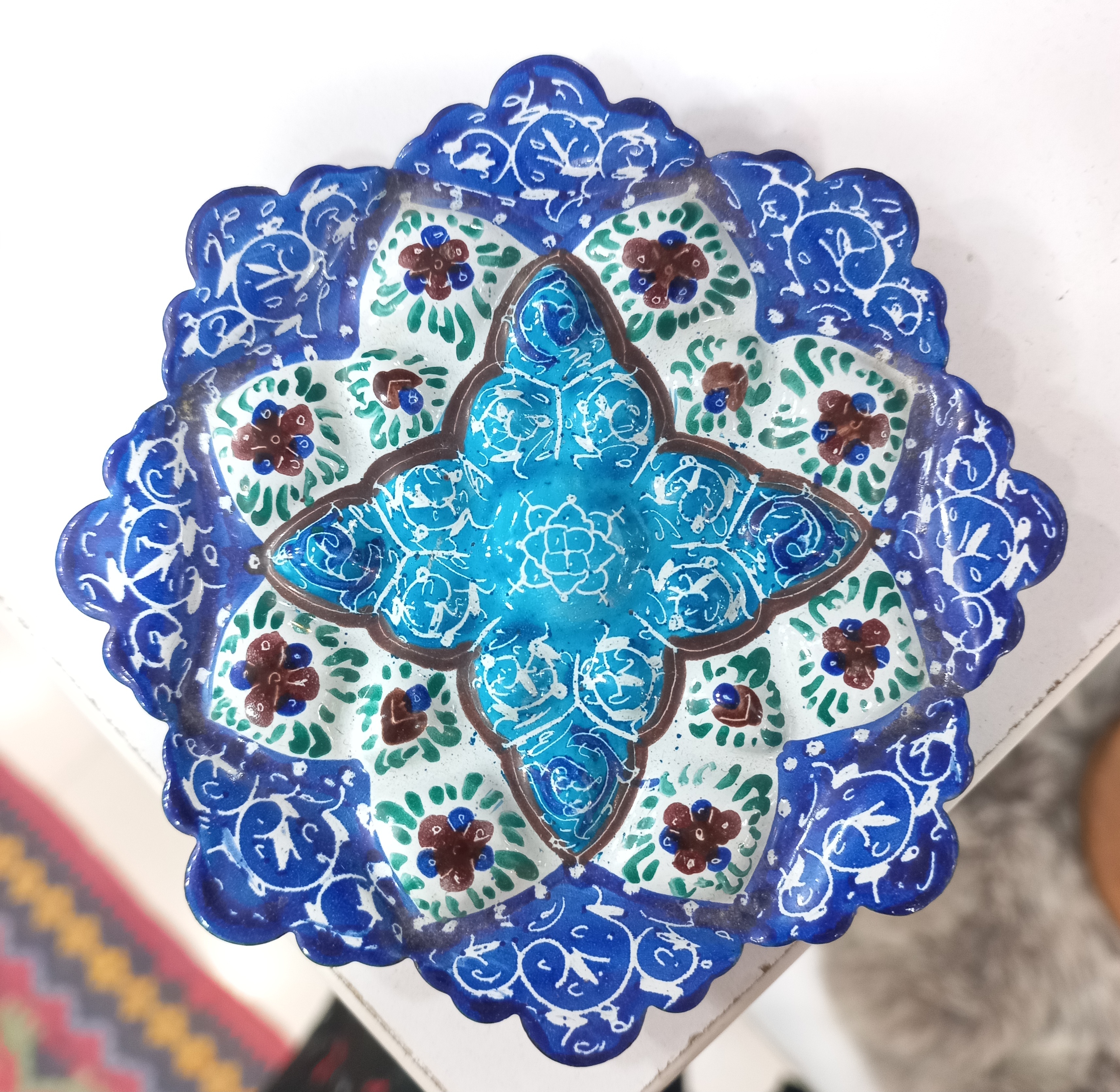تابلو دیواری مینای مس چوبی گرد قطر ۲۰ سانت کرشمه گالری گالری صنایع دستی کرشمه