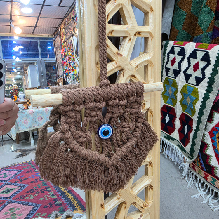 آویز مکرومه چشم و نظر رنگ شکلاتی😍🧿