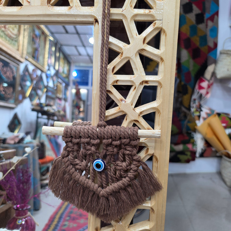 آویز مکرومه چشم و نظر رنگ شکلاتی😍🧿