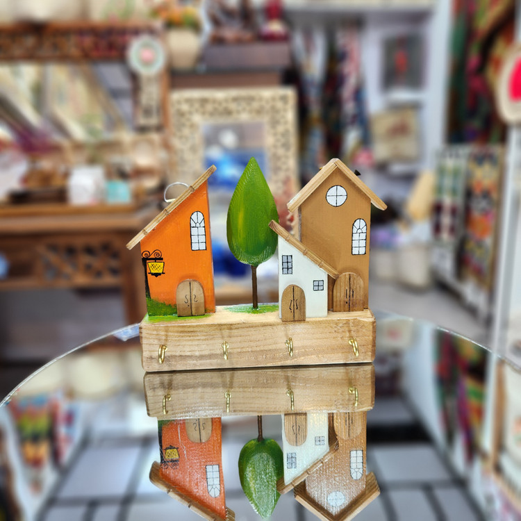 جا کلیدی های چوبی فانتزی طرح کلبه 🏘