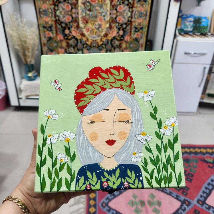 جعبه چوبی دستساز سبز دختر کلاه قرمز | سایز ۲۰ ×۲۰ cm